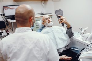 how to choose the right implant dentist in cheltenham